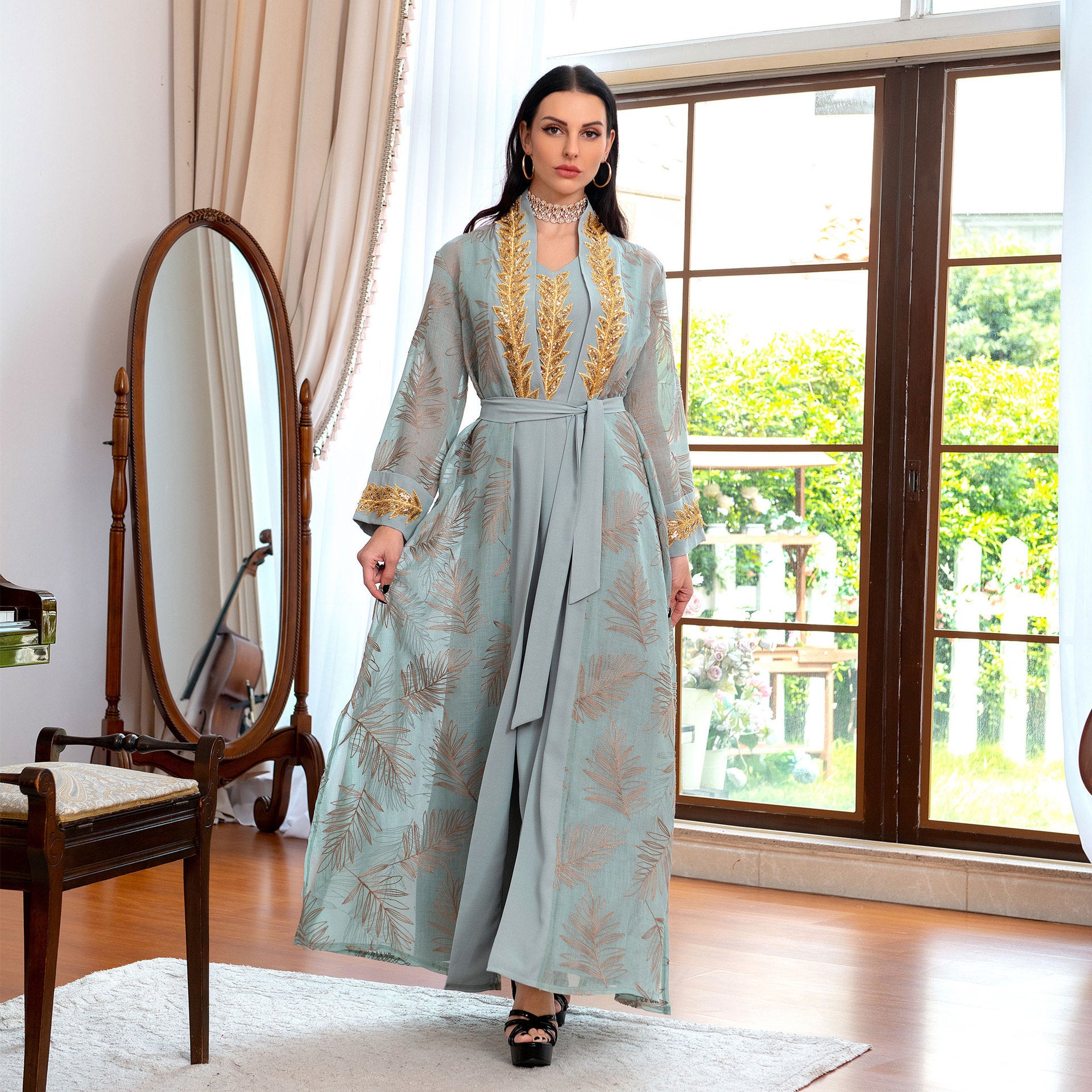 Elegant Muslim Long Evening Dress with Sequin Embroidery